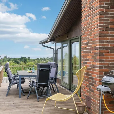 بيت للعطل 3 Bedroom Amazing In *